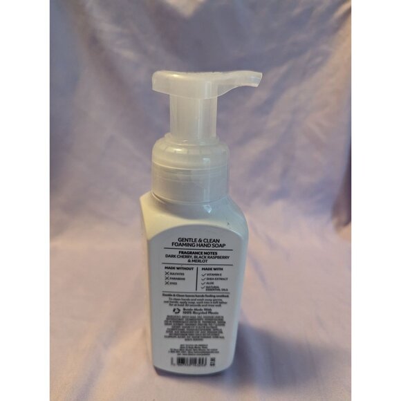 Bath & Body Works Black Cherry Merlot Foaming Hand Soap 8.75 Oz Gentle & Clean - Picture 2 of 2